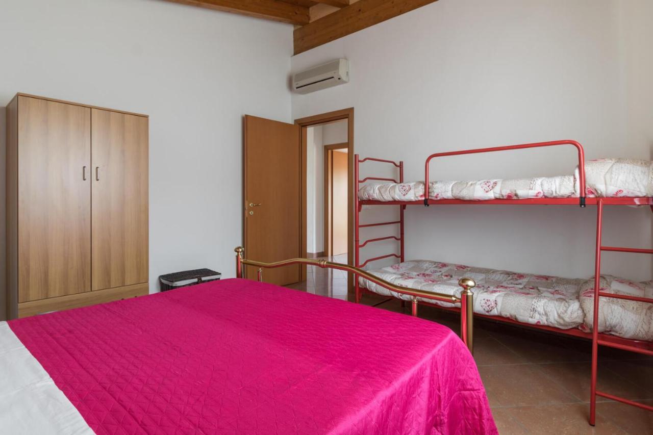 Frank Ronyo Apartamento Desenzano del Garda Exterior foto