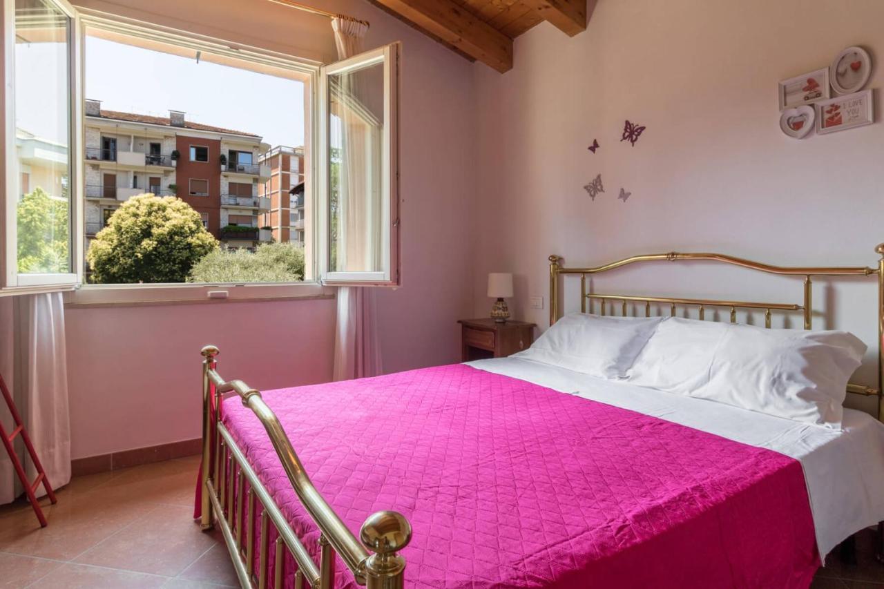 Frank Ronyo Apartamento Desenzano del Garda Exterior foto