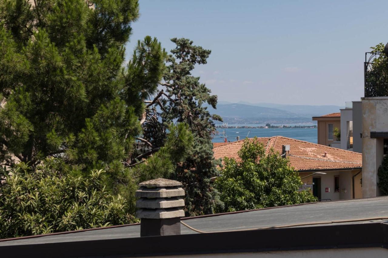 Frank Ronyo Apartamento Desenzano del Garda Exterior foto