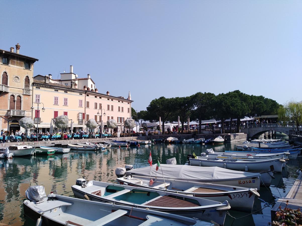 Frank Ronyo Apartamento Desenzano del Garda Exterior foto