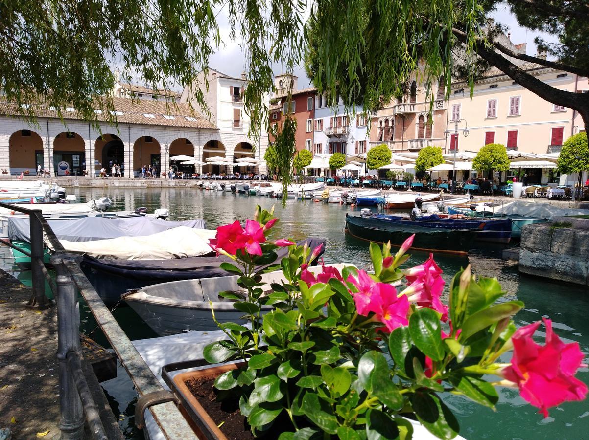 Frank Ronyo Apartamento Desenzano del Garda Exterior foto